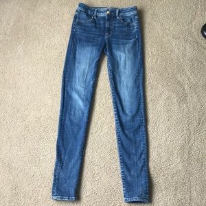 American Eagle Outfitters Hi-Rise Legging Jeans